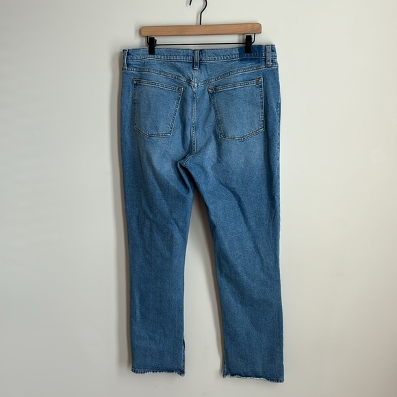 Abercrombie & Fitch The Skinny High Rise Split Hem Jeans Size 33/16R - Picture 5 of 8